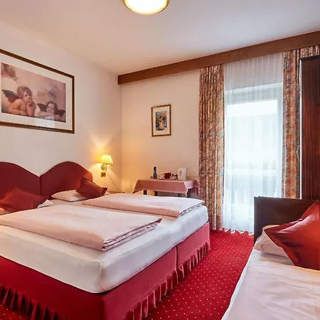 Maria Hotel