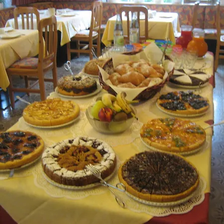 Hotel Maria 3*